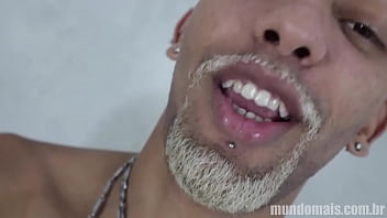 Preview 4 of Sex Live Hd - Making of do ensaio fotogr&aacute_fico de Diamante Negro e Max Loirinho para o site MundoMais