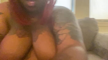 Preview 2 of Real Granny Having Sex - It&rsquo_s Sunday I&rsquo_m home enjoying my pussy wish I had some dick!