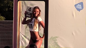 Preview 2 of Smoking Girl Get Horny - Las mejores tomas del Miss Reef Chile 2016