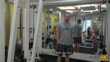 Preview 4 of Brazzars Big Cock Full Hd - HUNT4K. Nettes M&auml_dchen anstatt zu trainieren hat Sex im Fitnessstudio mit einem reichen J&auml_ger