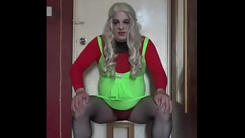 Preview 4 of Helping Aunt To The Boy - bisexual crossdresser mark has answered your question yes i would drop to my knees to suck your cock and suck your bladder dry of all your piss aswell