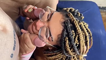 Preview 3 of Sanilane Xxx Vdo - safada gulosa chupando dois paus