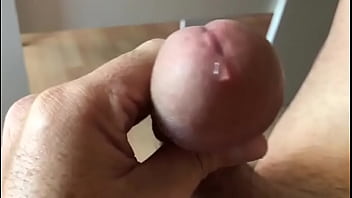 Preview 4 of Mia Khalifa Lip Kiss - liquido preseminal del bueno,  saladito