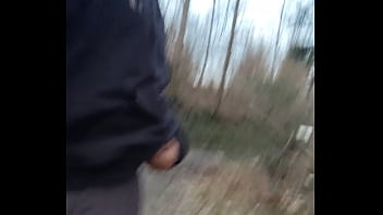 Preview 1 of Ka It - pause en ext&eacute_rieur