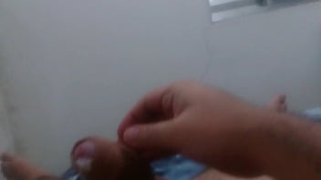 Preview 4 of Outdoor Amatur - Gozando bem gostoso