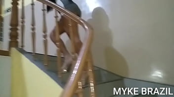 Preview 1 of Airgoster Sex - Michely beatyz foi no motel me faser  um atendimento