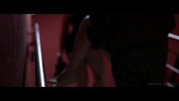 Preview 3 of Dont Slip My Sister - La llevo a bailar sin la autorizaci&oacute_n de mami y nos acostamos con el uber (TRAILER)