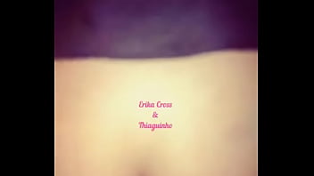 Preview 1 of Butt Worshi - Erika Cross Tomando leite pelo cu