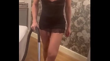 Preview 4 of Comming In - Sexy Shemale