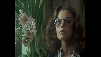 Preview 3 of Britney Madison Gang Bang Squad - La historia de O (1975)
