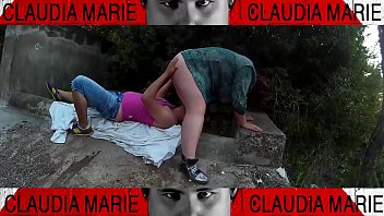 Preview 4 of Inceste Mature Et Fils Black - Cualquier sitio vale para comer culo y coño de esta gorda viciosa que no para de pedir polla y que le coman todo el cuerpo.
