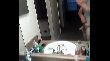 Preview 2 of Mi Tia Golosa - Verification video