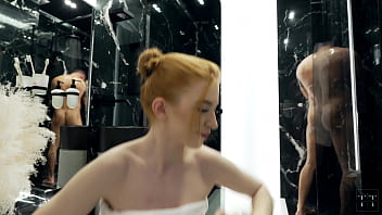 Preview 1 of Anal Mom Big Tupe - My stepsister likes to fuck in the shower