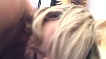 Preview 2 of Pakwe Hisap Tetek Raba Tetek - Jizzorama - Blonde Milf Get A Good Cock