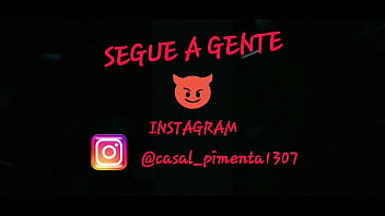 Preview 4 of Oiled Bis Ass - Aquela sentada que o marid&atilde_o adora. INSTAGRAM @casal pimenta1307  Bia cavalgando no pau do Daniel. Apreciem essa safada rebolando em cima do cacete. Ela quica e atola o pau todo na buceta gostosa