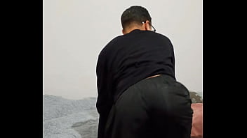 Preview 1 of Porking Mommy - Nerd dedilhando o cuzinho e gozando gostoso