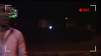 Preview 2 of Muslim Iran Girl - Bastidores: Enfiando as bolas na boca na frente do Est&aacute_dio do Pacaembu. ( Completo no xvideos red )