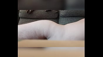 Preview 4 of L Ch E Les Fesses - Me follo a mi peluche viendo milfs