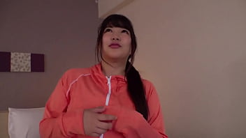Preview 1 of Megafacial - 日本の爆乳スポーツインストラクターの秘蔵映像