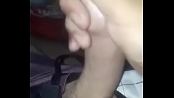 Preview 1 of Rough At Gym - Punheta novinho