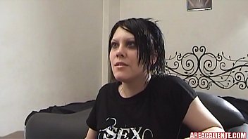 Preview 2 of English Euro - Entrevista y Mamada,  Elizabeth Palermo