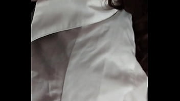Preview 2 of Courtney Molly - PROFESOR depravado SE APROVECHA de su Inocencia &ldquo_Ayy PROFE ME DUELEE y siento que me voy a orinar &rdquo_ &iexcl_Pero quer&iacute_as que te cogiera c&oacute_mo a LAS DEL SALON! Casero real