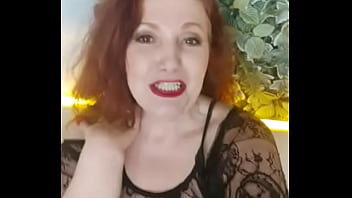 Preview 1 of Search Some Porn Ktrana Kaif - В чёрной ночнушки показывает свои шикарные груди и гладит свою бритую киску