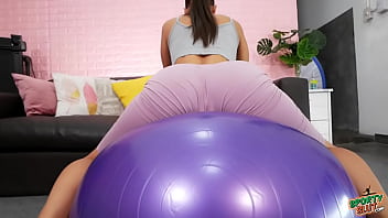 Preview 3 of Horney Wife Subtitles - Unbelievable Babe Cameltoe and Ass in Tight and Thin Leggings
