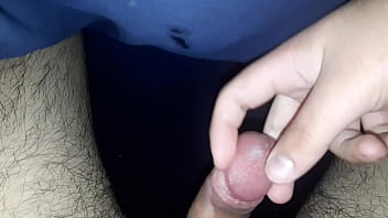 Preview 3 of Hanging Swinging Tits - Cum debajo de las sabanas...