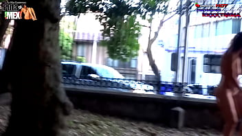 Preview 4 of Bonded To Sex - LA PUTA DANNA HOT DESNUDA EN PUBLICO Y CHUPANDO LA POLLA DE UN DESCONOCIDO EN CHAPULTEPEC