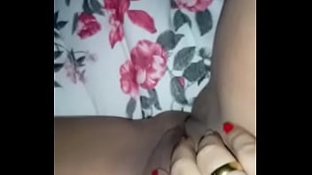 Preview 3 of Take A Poving - Coroa do badoo com a pepeka rosinha siriricando p mim e gemendo gostoso