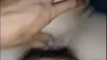 Preview 4 of Sexy Lessbians Humping - แหย่หีสาวบ้านๆแตดสวย