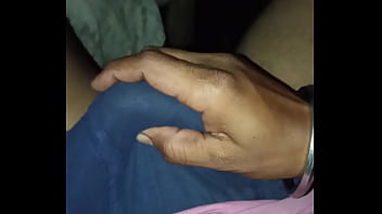 Preview 1 of Mom Joey - Bhabhi ki bra pr Pani nikala