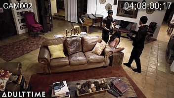 Preview 2 of Popper Sex - Teen Offers Herself to Home while Waiting for Cops Arrival