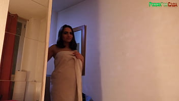 Preview 1 of French Wife Beur - How rich she looks at me while she sucks it