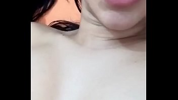 Preview 3 of En El Bano Espiadas Orinando - Coco teen masterbation