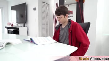 Preview 1 of Estudiantes De Medellin Porno - Cute teen couldnt hide his erection