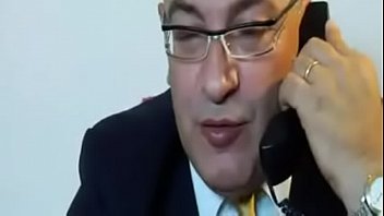 Preview 1 of 4k Porn Films - Malone no escrit&oacute_rio