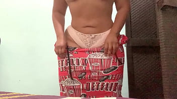 Preview 2 of Fat Andy L - ENORME BBW CAPTADA POR CAMARA OCULTA