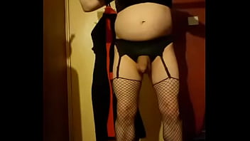 Preview 2 of Georgian Iana - girlfriend feeds me what i need off you collection