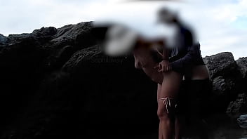 Preview 3 of 18 Xxx Porn 2018 - Sexo al aire libre Pareja amateur follando en la playa con sexy bikini y mujer con cuerpo perfecto
