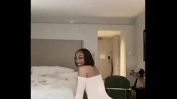 Preview 3 of Aldu - Slim thick ebony shaking her ass