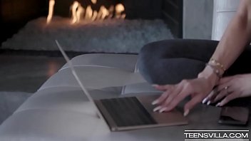 Preview 2 of Sexx Leadis - Jessica Drake Does Content Trade For DP