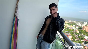 Preview 1 of Out Gril West - Chris Woodcock - Handjob Casting