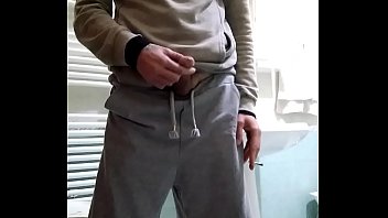 Preview 2 of Teenorgasme - E mentre sono al cesso. Vi faccio un&#039_offerta che non potrete rifiutare.Questa estate 2020 tutti in Giappone.