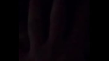 Preview 4 of Cum On Saggy Tits Beach - mi novia gimiendo