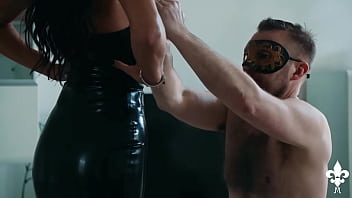 Preview 1 of Veronica Vain Smoking - FULL MOVIE: Goddess Aisha And Slave P - First half of the day