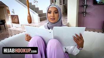 Preview 3 of Vediyo Sxi - Hijab Hookup - Busty Muslim Babe Babi Star Gets Welcumed By Her New Coworker With Hardcore Fuck