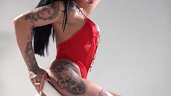 Preview 4 of Seachtied Toy - Karla garrido