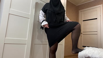 Preview 1 of Maritza Whatsapp - Moroccan girl caresses herself in pantyhose